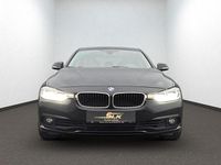 Gebraucht BMW 318 Advantage 136 PS (100 kW) 2018 Schwarz Limousine