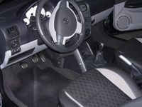 Gebraucht Opel Tigra 90 PS (66 kW) 2008 Grau metallic Cabrio