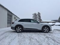 Gebraucht Audi e-tron Advanced Plus 300 kW (408 PS) 2023 Gletscherweiã SUV