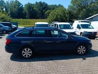 Gebraucht Skoda Superb Ambition 140 PS (102 kW) 2013 Blau Kombi