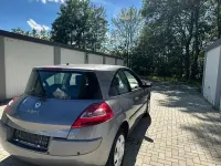 Gebraucht Renault Mégane Dynamique 110 PS (80 kW) 2008 Grau Coupé