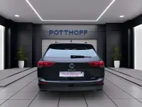 Gebraucht VW Golf VII Life 110 PS (80 kW) 2021 Schwarz Kleinwagen