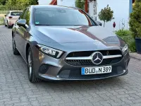 Gebraucht Mercedes A200 163 PS (119 kW) 2019 Grau Limousine