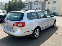 Usata VW Passat 140 CV (102 kW) 2011 Argento Station wagon