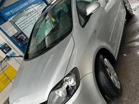 Gebraucht VW Golf VI 105 PS (77 kW) 2013 Grau Kleinwagen