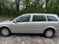 Gebraucht Opel Astra 90 PS (66 kW) 2008 Silber Kombi