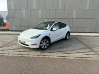 Usata Tesla Model Y 393 kW (535 CV) 2024 Bianco SUV