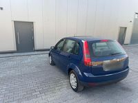 Gebraucht Ford Fiesta 60 PS (44 kW) 2003 Blau Kleinwagen