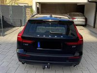 Gebraucht Volvo V60 164 PS (120 kW) 2021 Schwarz Kombi