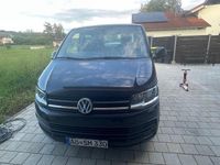 Second-hand VW Multivan 150 CP (110 kW) 2017 Negru Monovolum