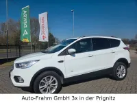 Gebraucht Ford Kuga Titanium 179 PS (131 kW) 2019 Weiß SUV
