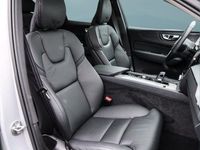 Gebraucht Volvo XC60 Plus 349 PS (256 kW) 2025 Silber SUV