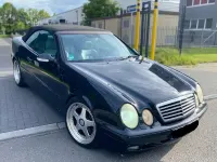 Gebraucht Mercedes CLK320 218 PS (160 kW) 2002 Schwarz Cabrio