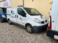 Gebraucht Renault Trafic 114 PS (83 kW) 2011 Weiß Van / Kleinbus