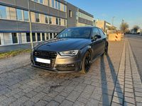 Gebraucht Audi A3 S-Line 150 PS (110 kW) 2014 Grau Limousine