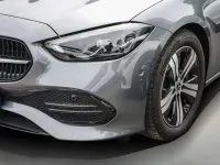 Gebraucht Mercedes C300 Avantgarde 265 PS (194 kW) 2024 Selenitgrau Limousine