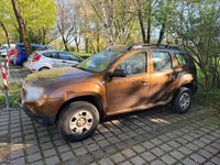 Gebraucht Dacia Duster Lauréate 105 PS (77 kW) 2010 Braun SUV