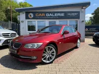 Gebraucht BMW 330 Sport Line 245 PS (180 kW) 2010 Rot Coupé