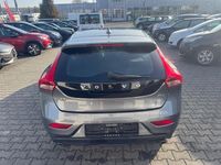 Gebraucht Volvo V40 Momentum 150 PS (110 kW) 2015 Grau Limousine