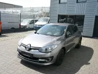 Gebraucht Renault Mégane Bose Edition 132 PS (97 kW) 2014 Grau Limousine