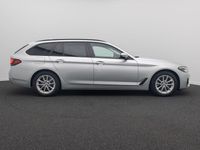 Gebraucht BMW 520 Sport Line 190 PS (139 kW) 2020 Glaciersilbera83 Kombi