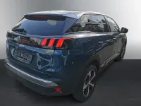 Gebraucht Peugeot 3008 Allure 131 PS (96 kW) 2023 Lackierung blau celebes/metall SUV