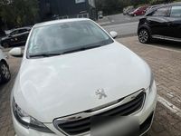 Gebraucht Peugeot 308 133 PS (97 kW) 2015 Weiß Coupé