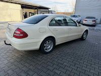 Gebraucht Mercedes E200 163 PS (119 kW) 2006 Limousine