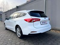 Gebraucht Ford Focus Cool & Connect 120 PS (88 kW) 2018 Weiß Kombi