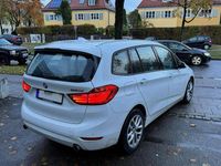 Gebraucht BMW 220 Gran Tourer 190 PS (139 kW) 2017 Alpinweiss 3 Van / Kleinbus