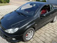 Gebraucht Peugeot 206 CC 109 PS (80 kW) 2003 Schwarz Cabrio