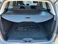 Gebraucht Mercedes B180 122 PS (89 kW) 2013 Grau Van / Kleinbus