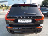 Gebraucht Volvo XC60 Core 197 PS (144 kW) 2022 Schwarz SUV