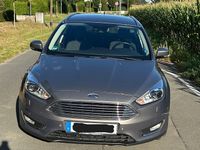 Gebraucht Ford Focus 125 PS (91 kW) 2015 Braun Kombi