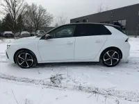 Gebraucht Opel Astra 136 PS (100 kW) 2024 Arktis weiß (uni) Kleinwagen