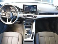 Gebraucht Audi A4 Advanced 163 PS (119 kW) 2023 Blau Kombi