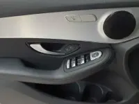 Używany Mercedes GLC220 2021 Czarny Sedan/Limuzyna