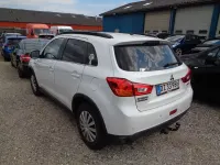 Gebraucht Mitsubishi ASX Invite 117 PS (86 kW) 2016 Weiß SUV