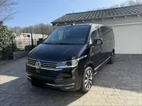Gebraucht VW Multivan Generation Six 150 PS (110 kW) 2020 Schwarz Van / Kleinbus