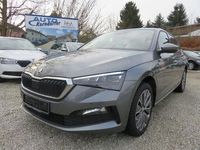 Gebraucht Skoda Scala Ambition 110 PS (80 kW) 2022 Graphite grey Kleinwagen