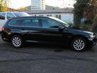 Gebraucht VW Passat Business 150 PS (110 kW) 2022 Deep black perleffekt Kombi
