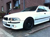 Gebraucht BMW 523 M Sport 170 PS (125 kW) 1997 Weiß Limousine