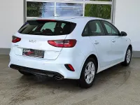 Usado Kia Ceed Play 160 CV (117 kW) 2023 Blanco Utilitario