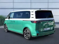 Neu VW ID. Buzz Pro 210 kW (286 PS) 2026 Candyweiß/bay leaf green meta Van / Kleinbus