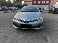 Gebraucht Toyota Auris 116 PS (85 kW) 2016 Grau Kleinwagen