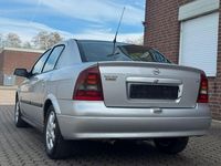 Second-hand Opel Astra 84 CP (61 kW) 2003 Argintiu Berlinǎ