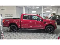 Neu Ford V8 Lariat 400 PS (294 kW) 2026 Rot SUV