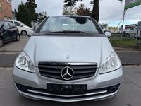 Gebraucht Mercedes A160 95 PS (69 kW) 2011 Silber Van / Kleinbus