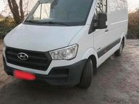 Gebraucht Hyundai H 350 155 PS (114 kW) 2016 Weiß Van
