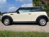 Gebraucht Mini ONE 75 PS (55 kW) 2009 Weiß Kleinwagen